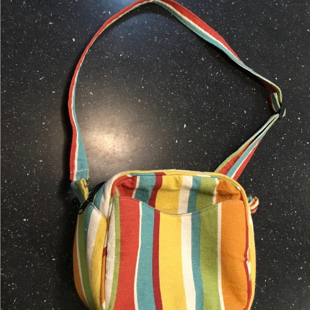 Handmade stripe purse w/ 2 zipper pockets 1 inner zipper pocket adjustable strap